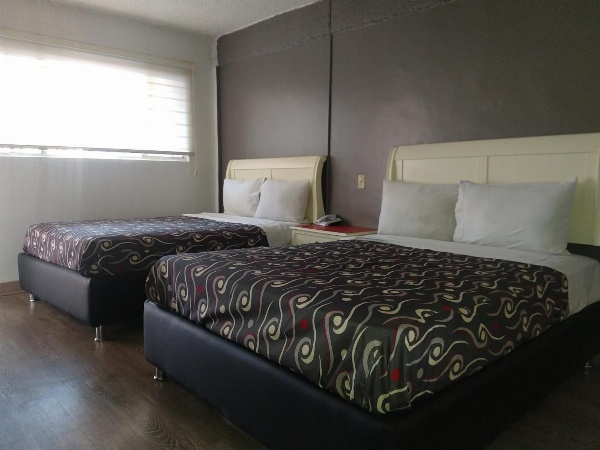 Hotel Boulevard Mexicali image 4